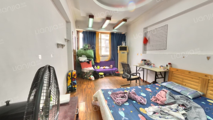 江南商城二手房实景图