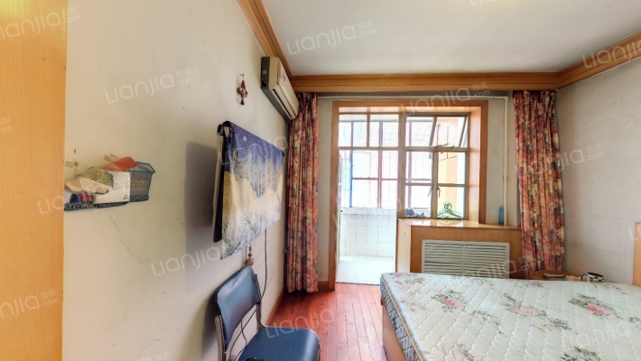 乘警队小区（北院）二手房实景图