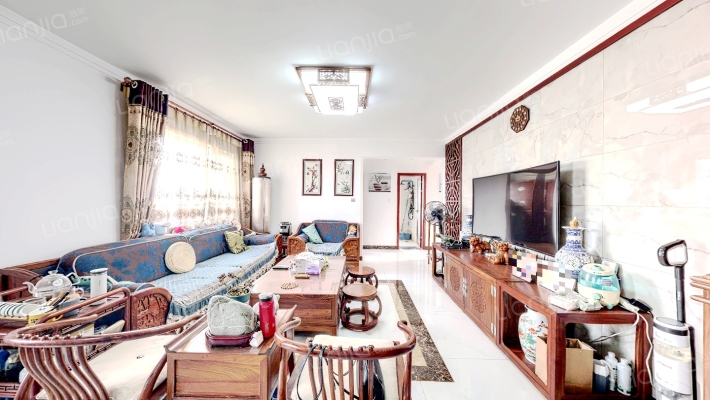 中凡鲁鼎广场二手房实景图