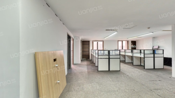 启航大厦二手房实景图