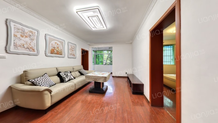 延安中路58号二手房实景图