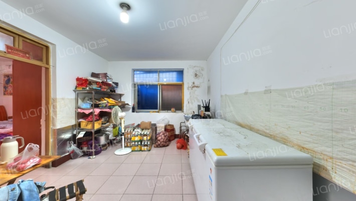 烟厂后街10号院二手房实景图