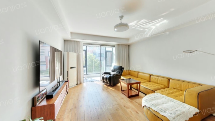 维也纳森林花园二手房实景图