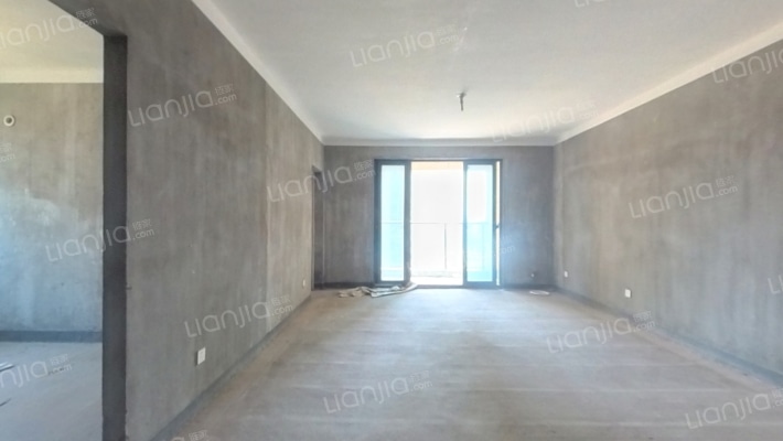 融创晓郡花园一期二手房实景图