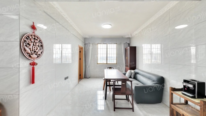 金菊花园二手房实景图