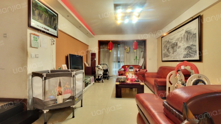 凤凰里小区二手房实景图