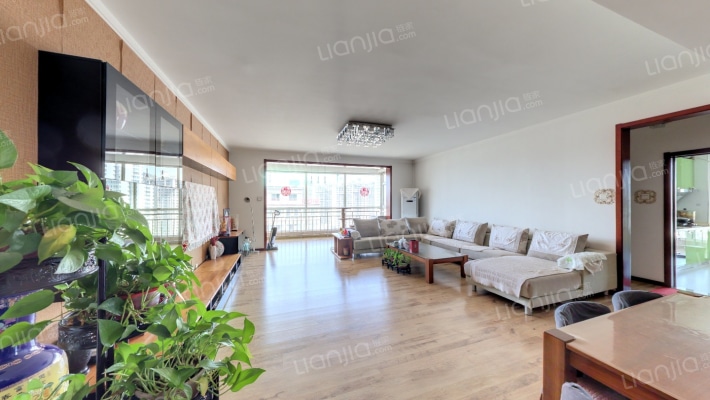 秀泽苑二手房实景图