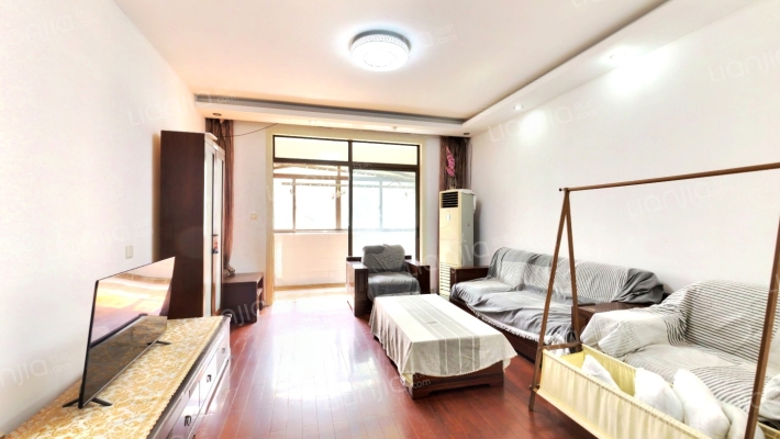 金丰蓝庭二手房实景图