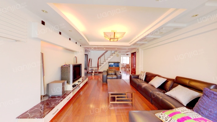 锦地水岸二手房实景图