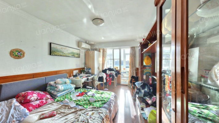 上龙西里二手房实景图