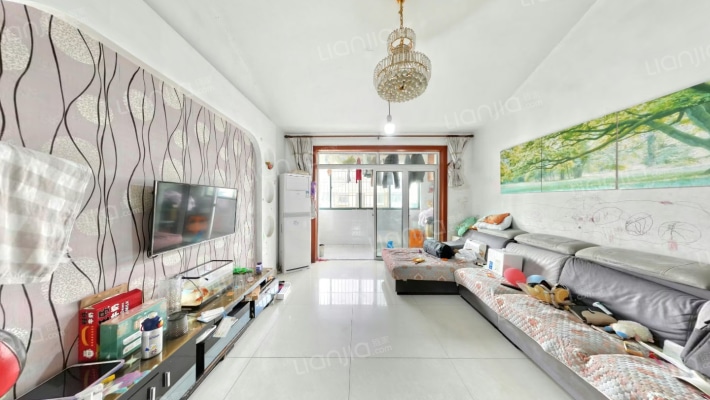 红杨花园二手房实景图