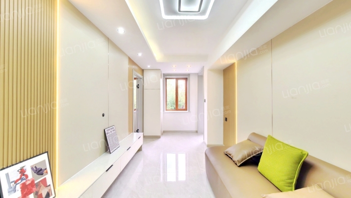 群力新苑西区二手房实景图