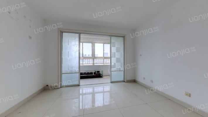 中央丽景小区二手房实景图