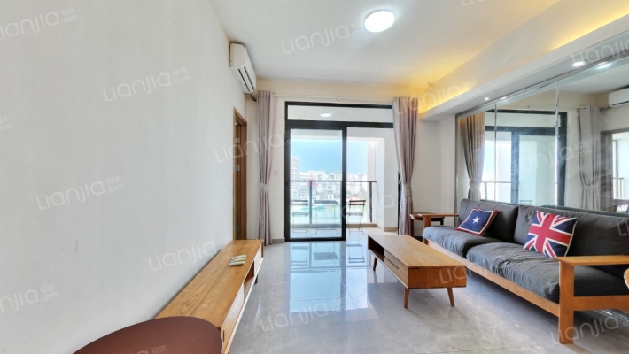 恒大外滩二手房实景图