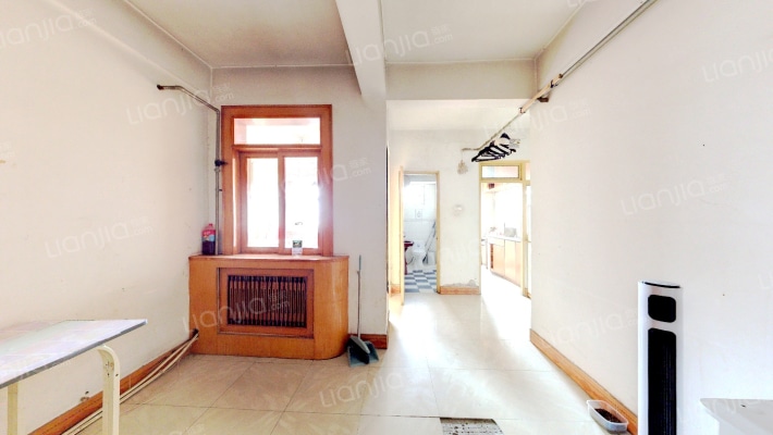 伴云里二手房实景图