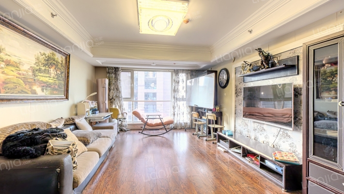 7080中心广场二手房实景图