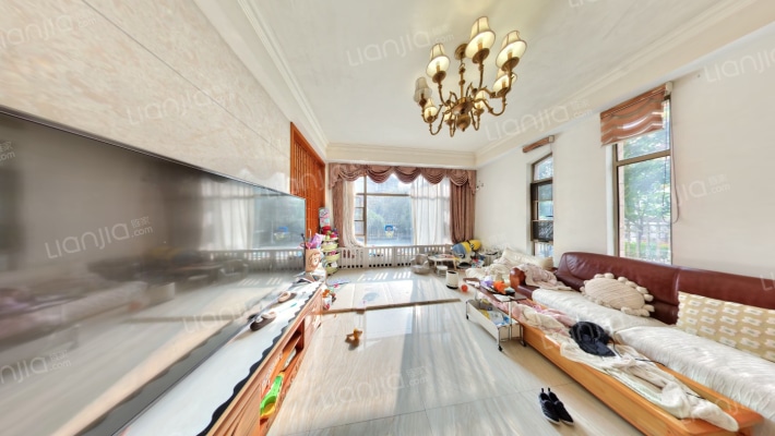 苇岸翠啼二手房实景图