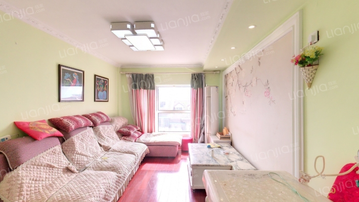 糖果小区二手房实景图