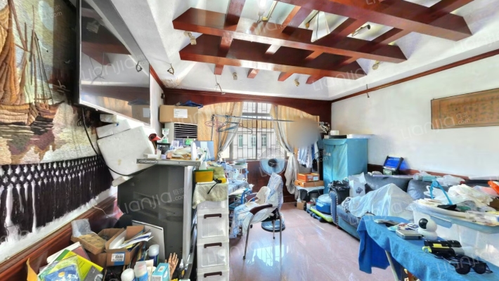 夏南新村二手房实景图