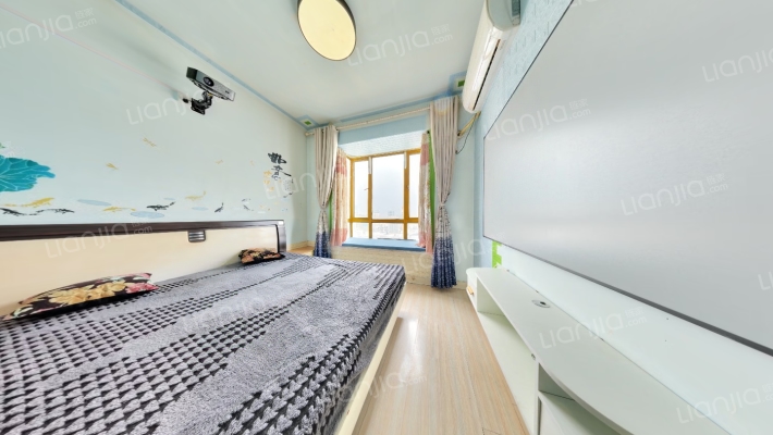 富达大厦二手房实景图