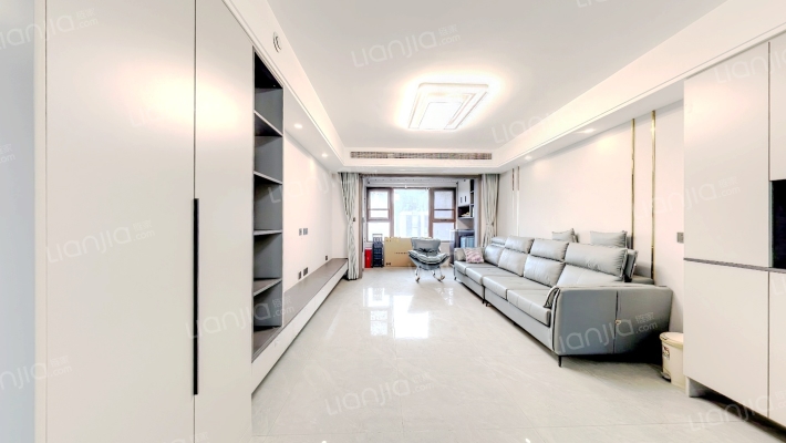 亚星倚澜苑二手房实景图