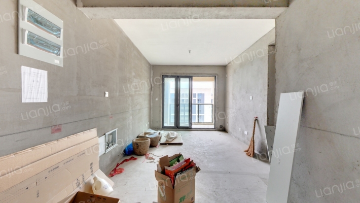 书香水岸雅苑二手房实景图