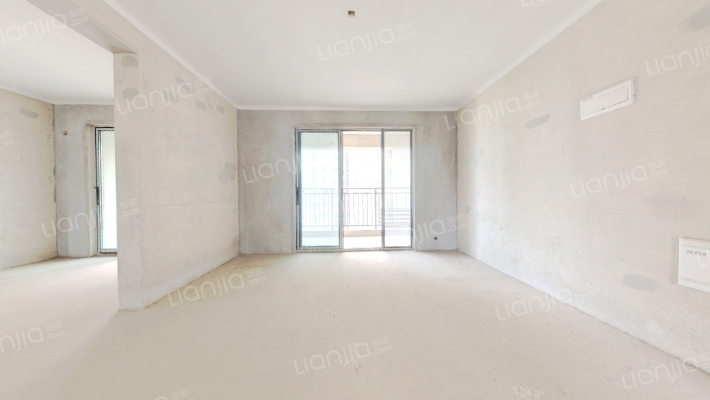 德雅国际城港澳湾二手房实景图