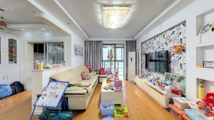 嘉城新航域二手房实景图