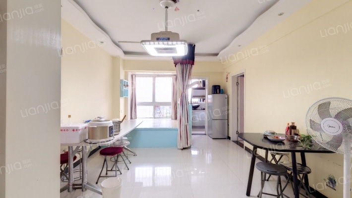 服装中心家属院二手房实景图