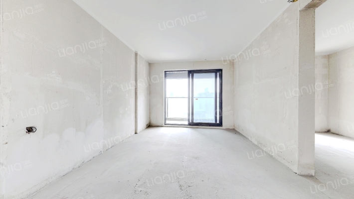 融创玖玺臺二手房实景图