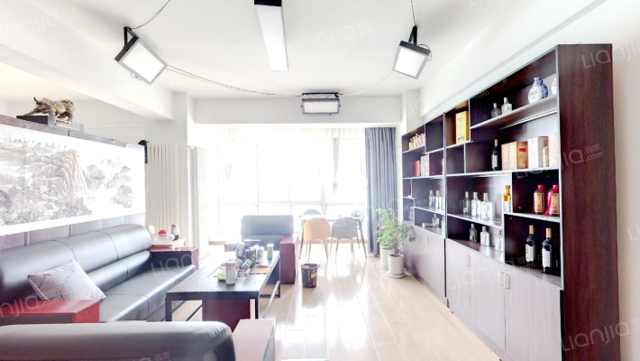 广场南口六建综合楼二手房实景图