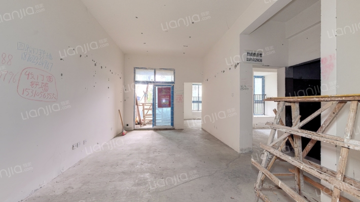 世贸广场二手房实景图