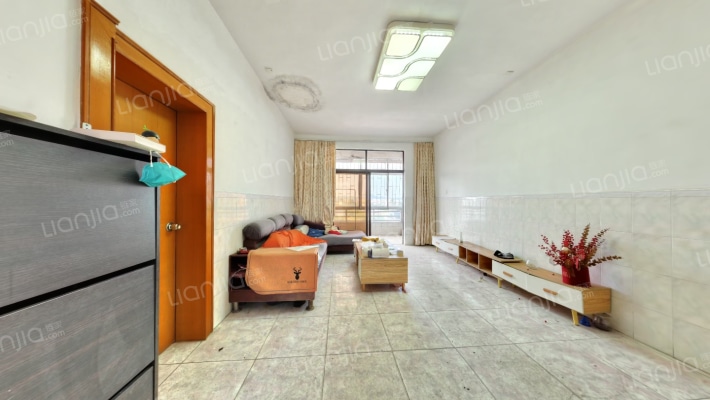 亨龙楼二手房实景图