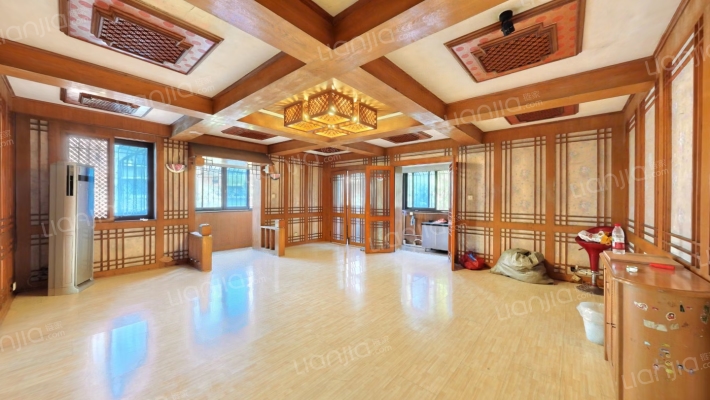 四维村8号二手房实景图