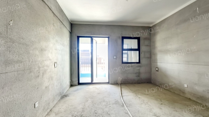 百蓄盈门二手房实景图