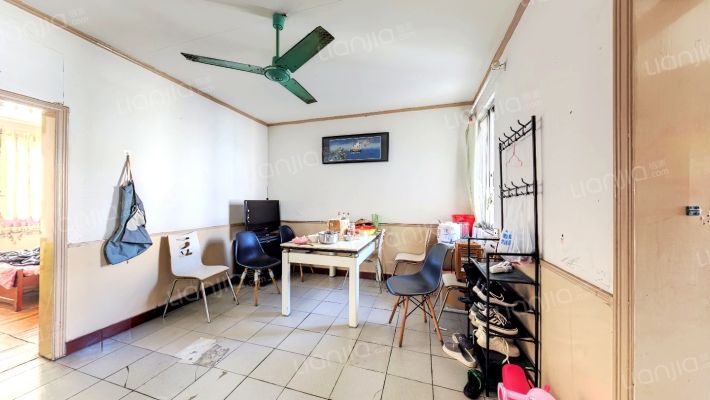 银河苑(南湖区)二手房实景图