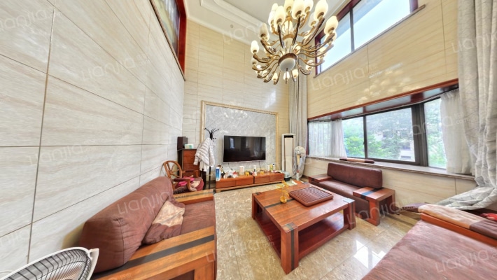 长安虹桥花园二手房实景图