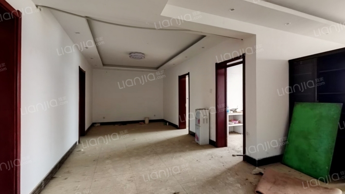 鸿海小区二手房实景图