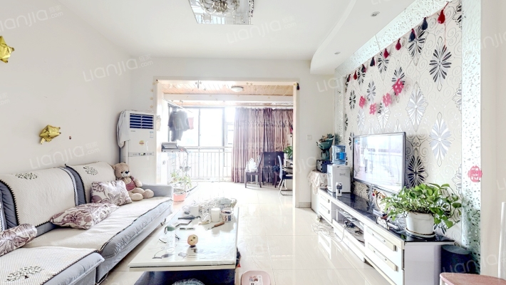 龙城二手房实景图