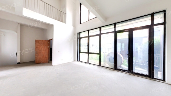 融湖雅墅二手房实景图