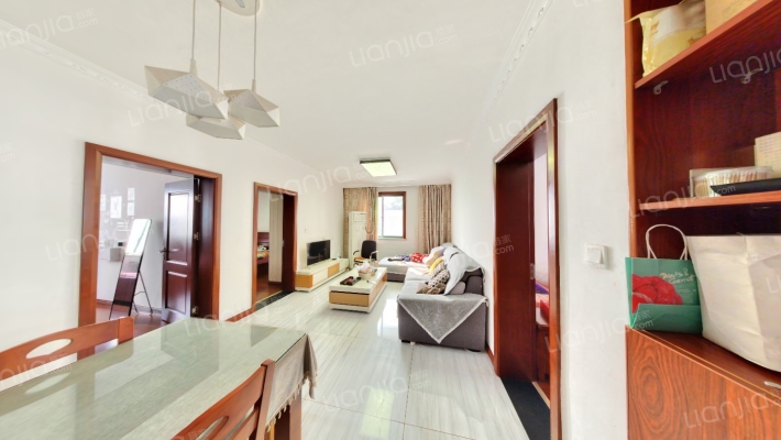 春雷嘉苑二手房实景图