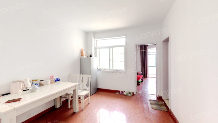 华凌锦苑二手房实景图