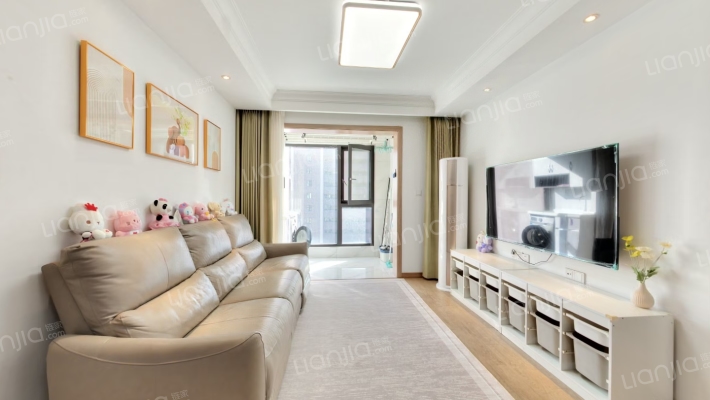 四季春晓花园二手房实景图