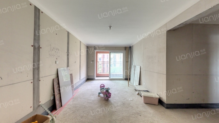 金地艺境二手房实景图