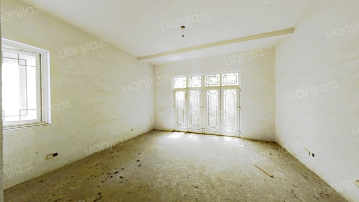 西山恬园二手房实景图