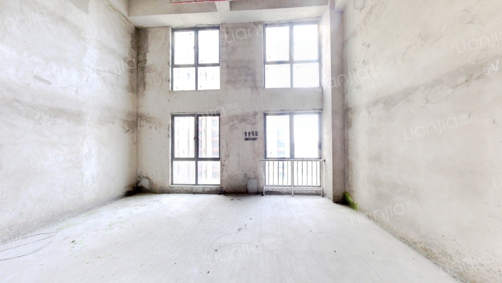 华美立家二手房实景图