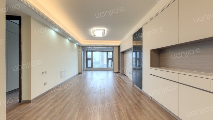 中骏璟峰云庭二手房实景图