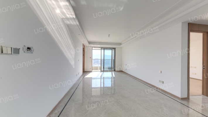 外滩尚品二手房实景图