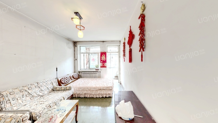 机床厂宿舍二手房实景图