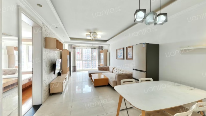 红木林南区二手房实景图